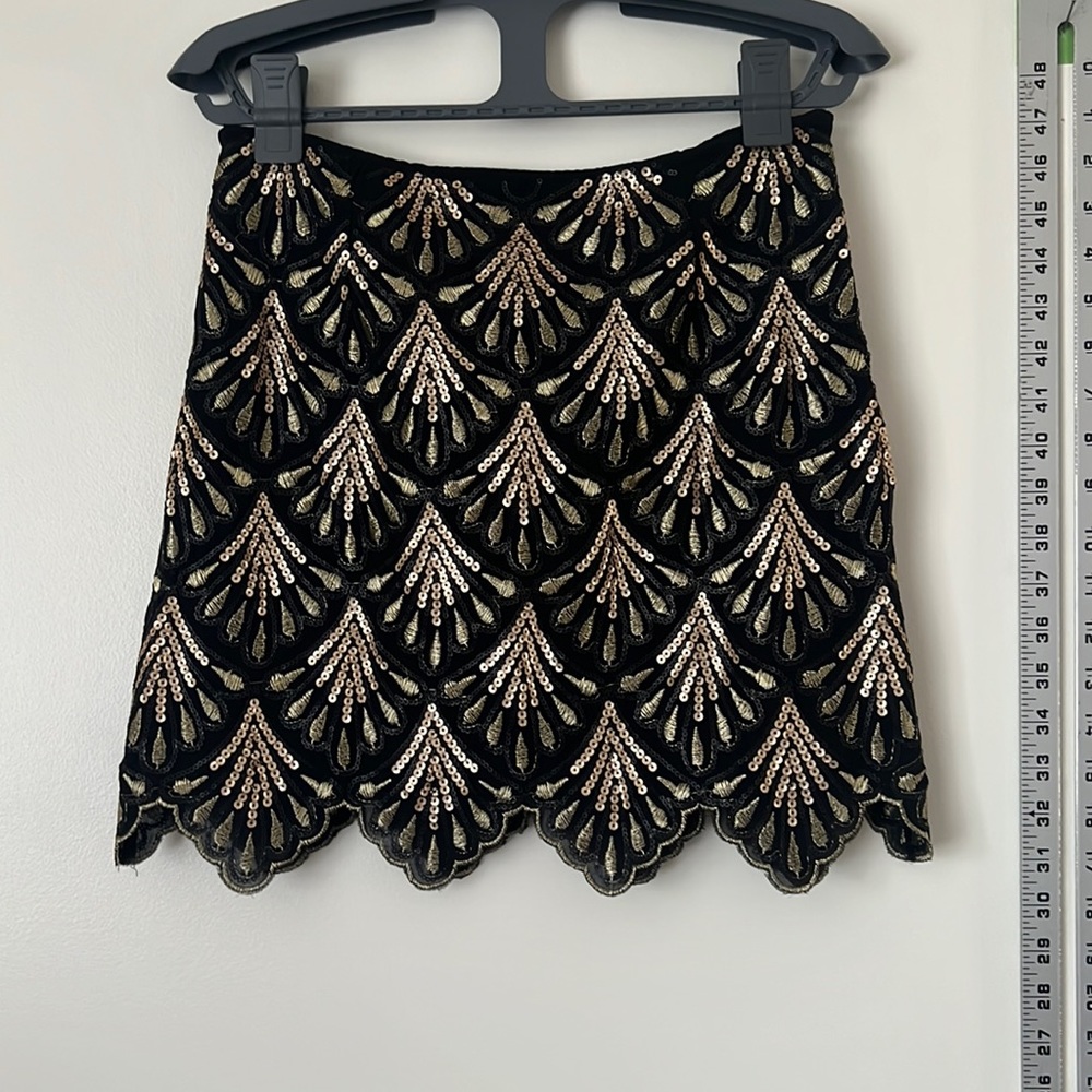 Alya Black and Gold Sequin Mini Skirt